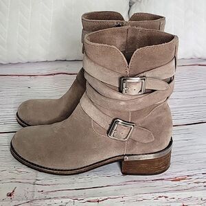 VINCE CAMUTO Webey Taupe Suede Ankle Boots Size 8
